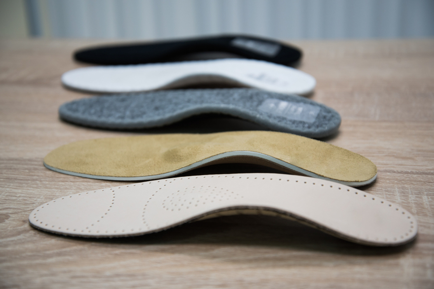 Insoles elevate wearing comfort